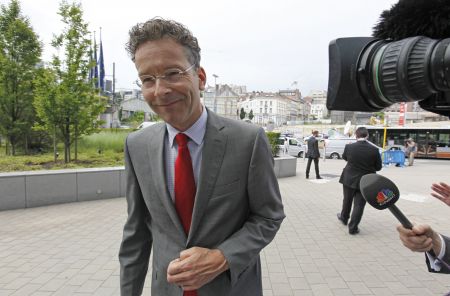 Ντάισελμπλουμ: Υποστήριξη μέσω ESM στην Ελλάδα μόνο με βραχυπρόθεσμο πρόγραμμα