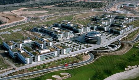 Ο Ελληνας και η Santander