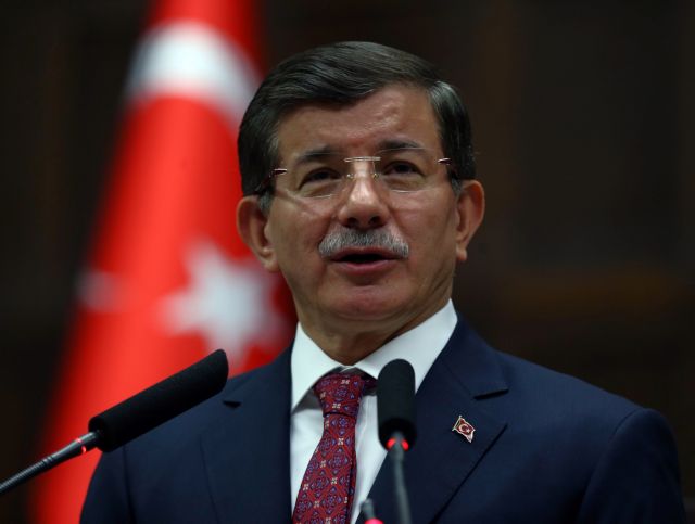 Τουρκία: Εντολή σχηματισμού κυβέρνησης έλαβε ο Νταβούτογλου