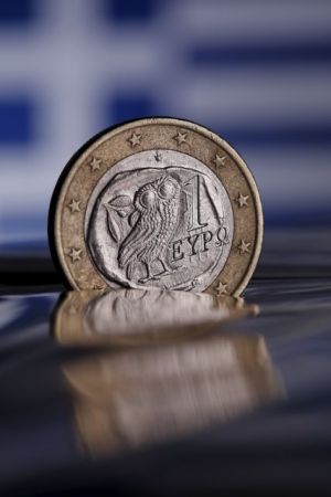 Το υφεσιακό «σπιράλ», η «παγίδα χρέους» και η επιστροφή στην ανάπτυξη