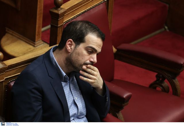 ΣΥΡΙΖΑ: Παραιτήθηκε από το βουλευτικό του αξίωμα ο Γαβριήλ Σακελλαρίδης