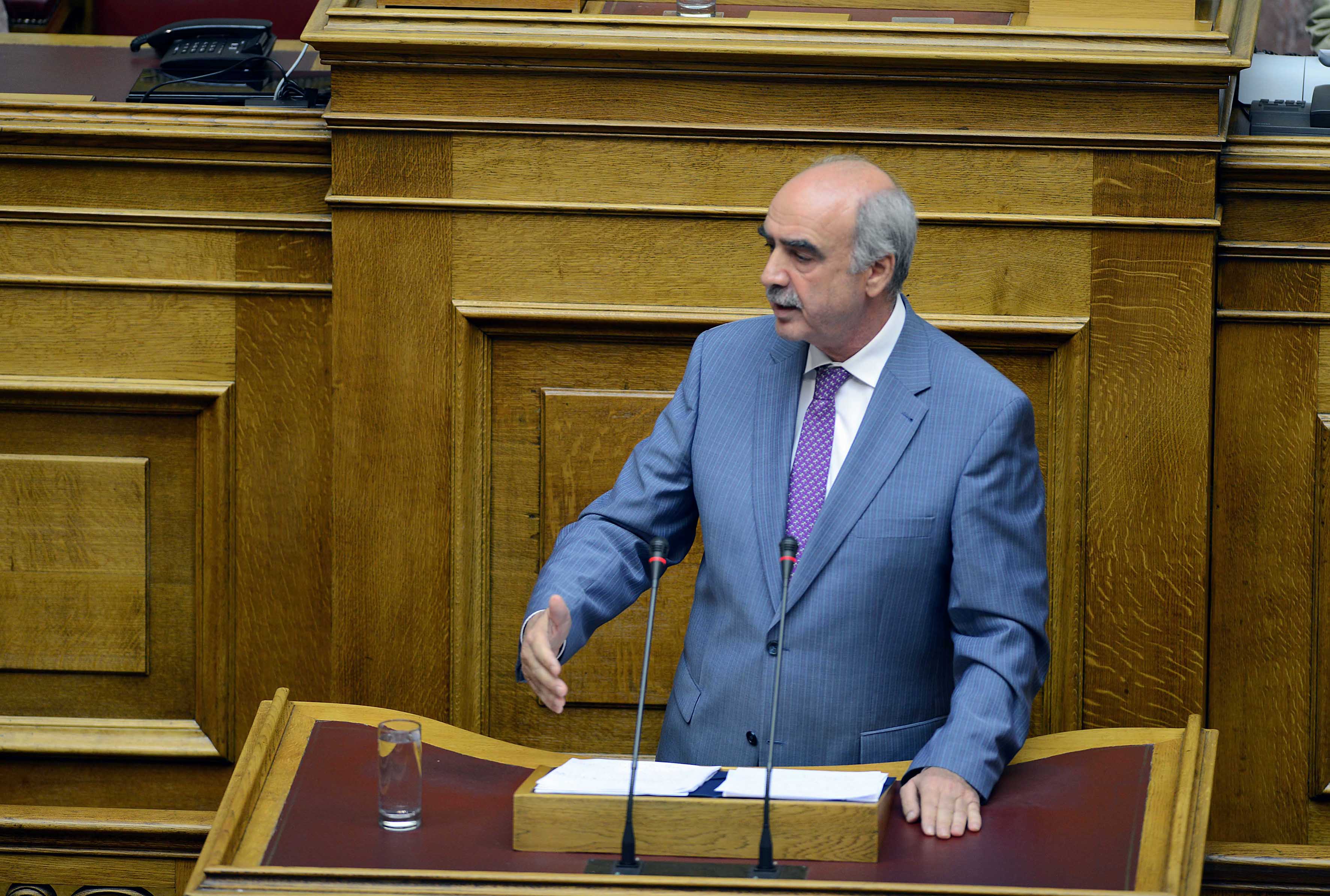 «Πάμε όλοι μαζί και στηρίζουμε» λέει ο Βαγγέλης Μεϊμαράκης για την ψηφοφορία του νομοσχεδίου των προαπαιτούμενων