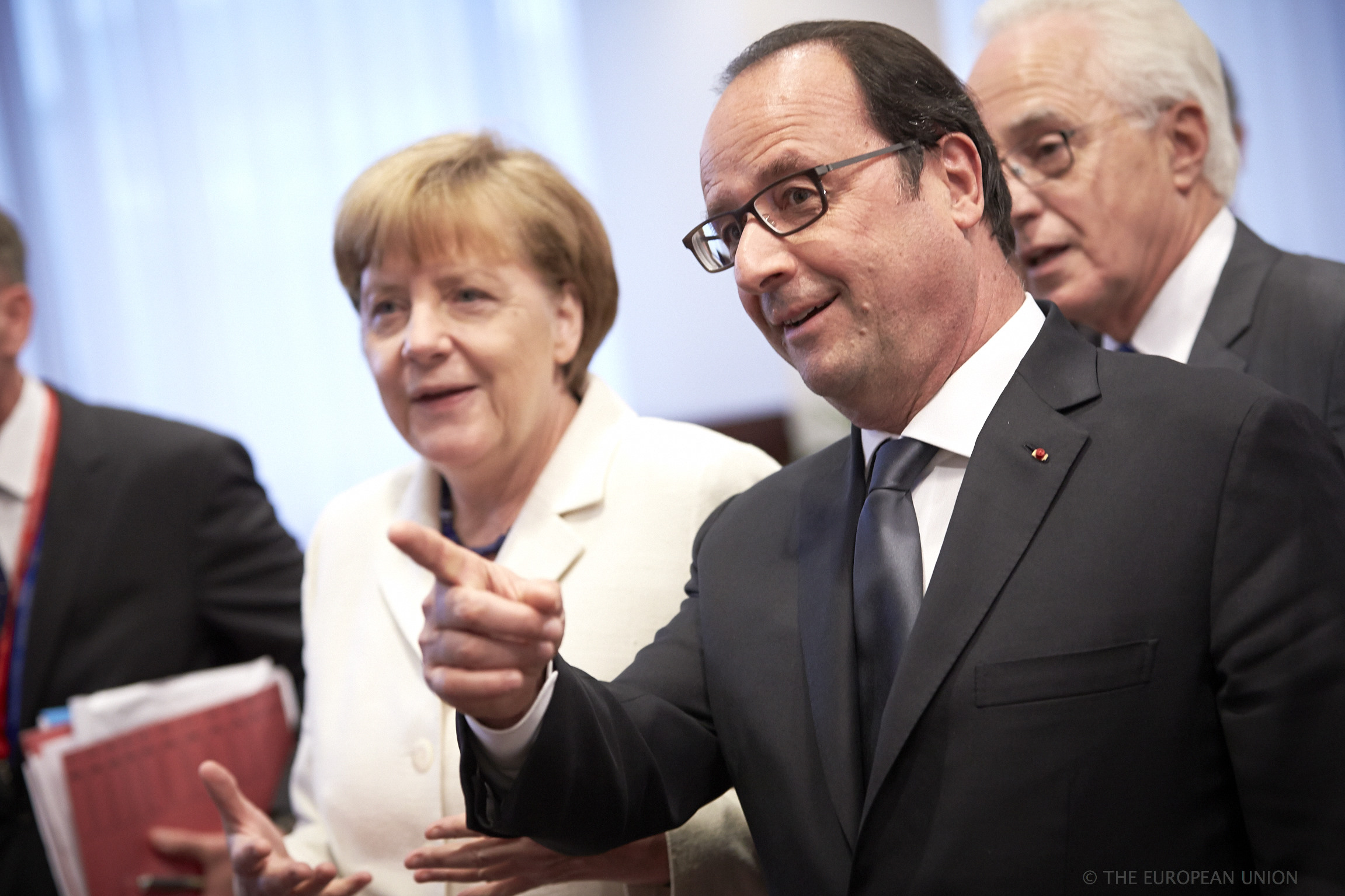 Ενιαία διακυβέρνηση στην Ευρωζώνη και τη Γαλλία μπροστά ζητά ο Ολάντ