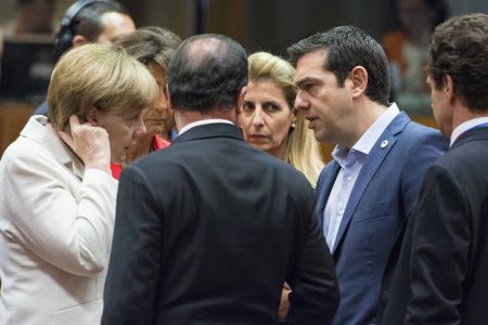 Ασφυκτικές πιέσεις για τις «μονομερείς ενέργειες»