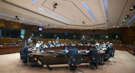 Der Spiegel: Φρικαλεότητες τα μέτρα που ζητεί το Eurogroup