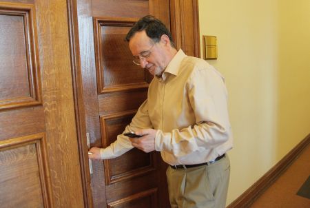 Λαφαζάνης σε Τσίπρα: Απόσυρε έστω και στο «και πέντε» την συμφωνία