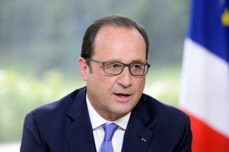 Ολάντ: Αποτράπηκαν τρομοκρατικές επιθέσεις αυτή την εβδομάδα στη Γαλλία