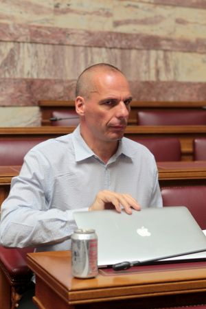 Βαρουφάκης: «Θα μπορούσα να λύσω το χρόνιο πρόβλημα της ρευστότητας»