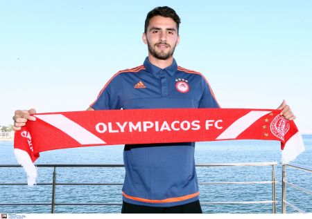 Ο Ολυμπιακός ανακοίνωσε την απόκτηση του Καπίνο