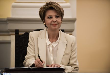 Γεροβασίλη: «Ανοικτό το ενδεχόμενο “διαζυγίου” εντός του ΣΥΡΙΖΑ»