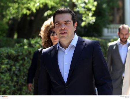 Wall Street Journal: Οι ιδιωτικοποιήσεις το επόμενο τεστ για τον Αλέξη Τσίπρα