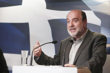 Σαρωτικούς ελέγχους στην αγορά προανήγγειλε ο Τρ. Αλεξιάδης