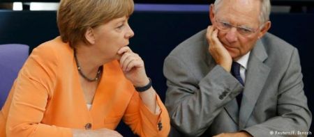 Deutsche Welle: Η ισχύς του Σόιμπλε είναι η αδυναμία της Μέρκελ