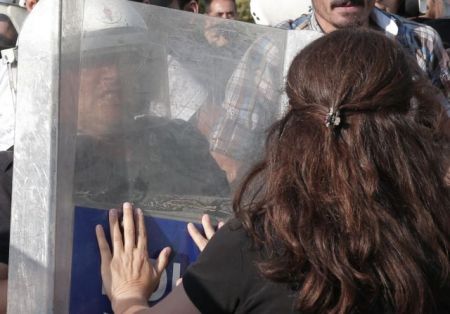 Αρθρογράφος απολύθηκε για tweet κατά Ερντογάν