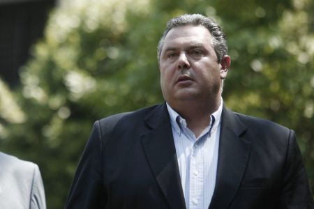 Καμμένος κατά Μεϊμαράκη για το «αυτοφωράκιας» και τη Ρηγίλλης