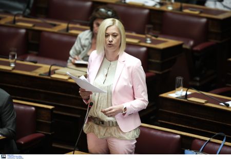 Μακρή: Δεν θα είμαι υποψήφια με τον ΣΥΡΙΖΑ, θα στοιχιζόμουν με Λαφαζάνη