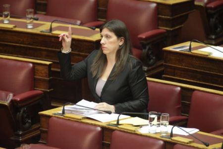 Κωνσταντοπούλου: Δεν μπορώ να νομιμοποιήσω διαδικασίες που καθιστούν την Βουλή διακοσμητική