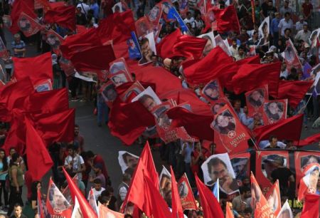 Το επικίνδυνο παιχνίδι της Τουρκίας κατά των Κούρδων