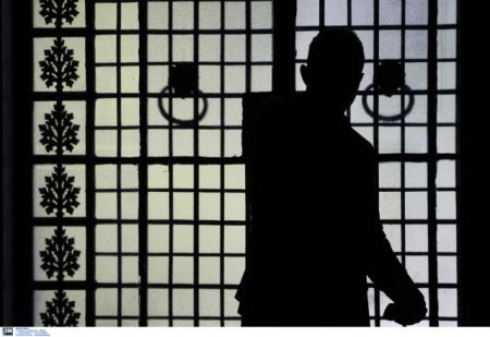 Τι συζητήθηκε στις τρεις συσκέψεις για τη διαφθορά