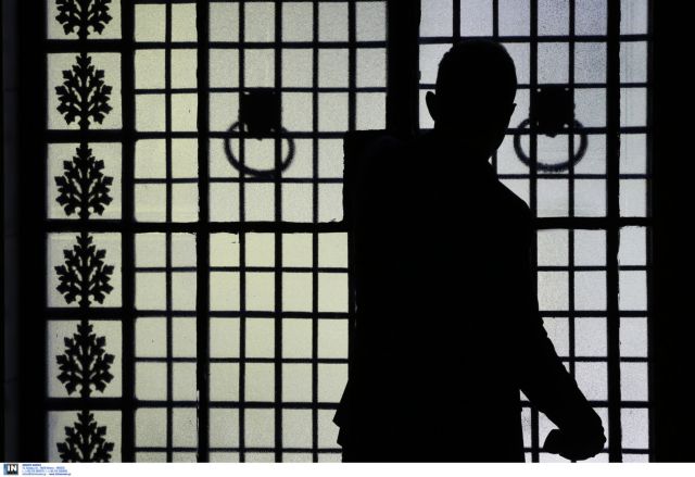 Τι συζητήθηκε στις τρεις συσκέψεις για τη διαφθορά