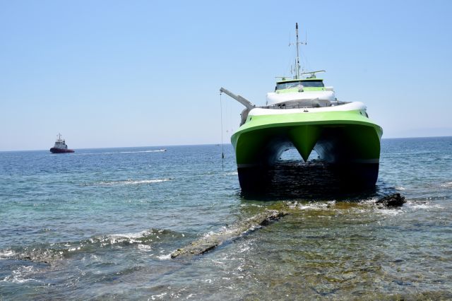 Φορτηγό πλοίο με 9 άτομα πλήρωμα προσάραξε ανοιχτά της Αιδηψού | tovima.gr