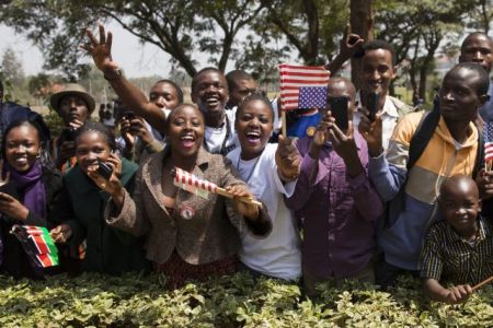 Τζον Μούκουμ Μμπάκου: «Διαφθορά και αυταρχικές κυβερνήσεις εμποδίζουν την ανάπτυξη της Αφρικής»
