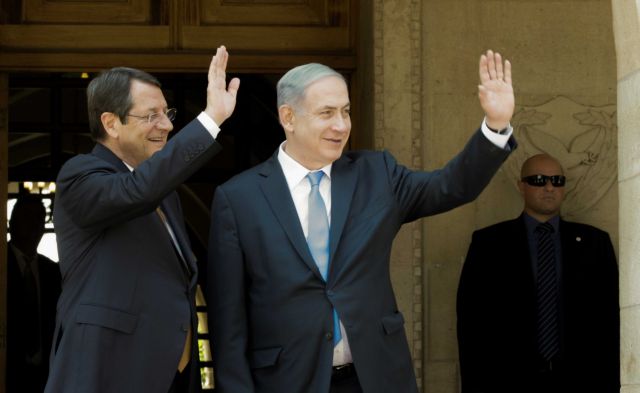 Η Κύπρος «ρεφάρει» το «Οχι» του 2004 και ανεβάζει τις μετοχές της