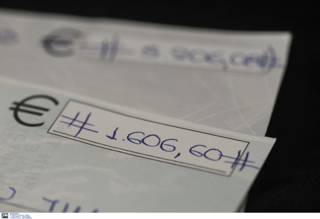 Κατακόρυφη αύξηση των ακάλυπτων επιταγών τον Ιούλιο