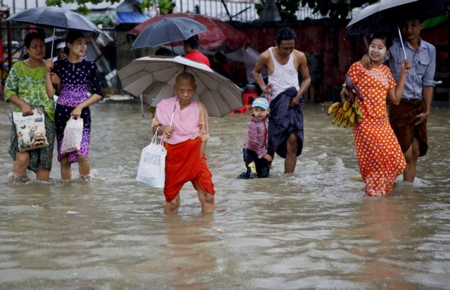 Μιανμάρ: Σε κατάσταση εκτάκτου ανάγκης από καταιγίδες και πλημμύρες