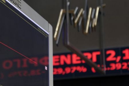 Το κραχ του χρηματιστηρίου στα διεθνή ΜΜΕ