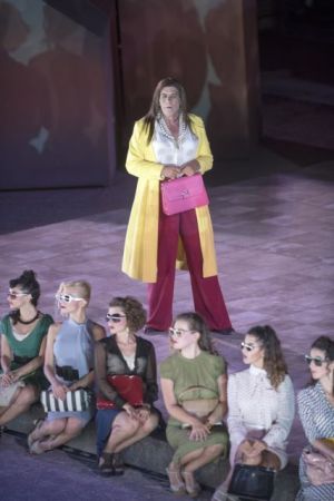 Η Επίδαυρος ψάχνει τη Ζωή της