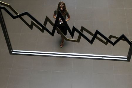 Εντονη νευρικότητα και απώλειες 2,53% στο Χρηματιστήριο