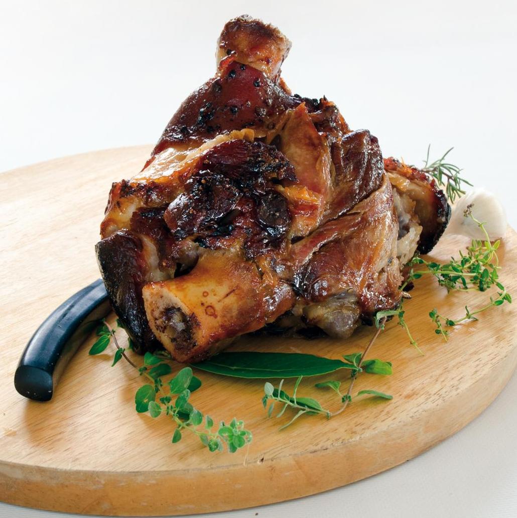 Χοιρινό κότσι σε αρωµατική µαρινάδα