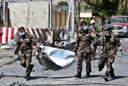 Eπίθεση με νεκρούς κοντά στο αεροδρόμιο της Καμπούλ