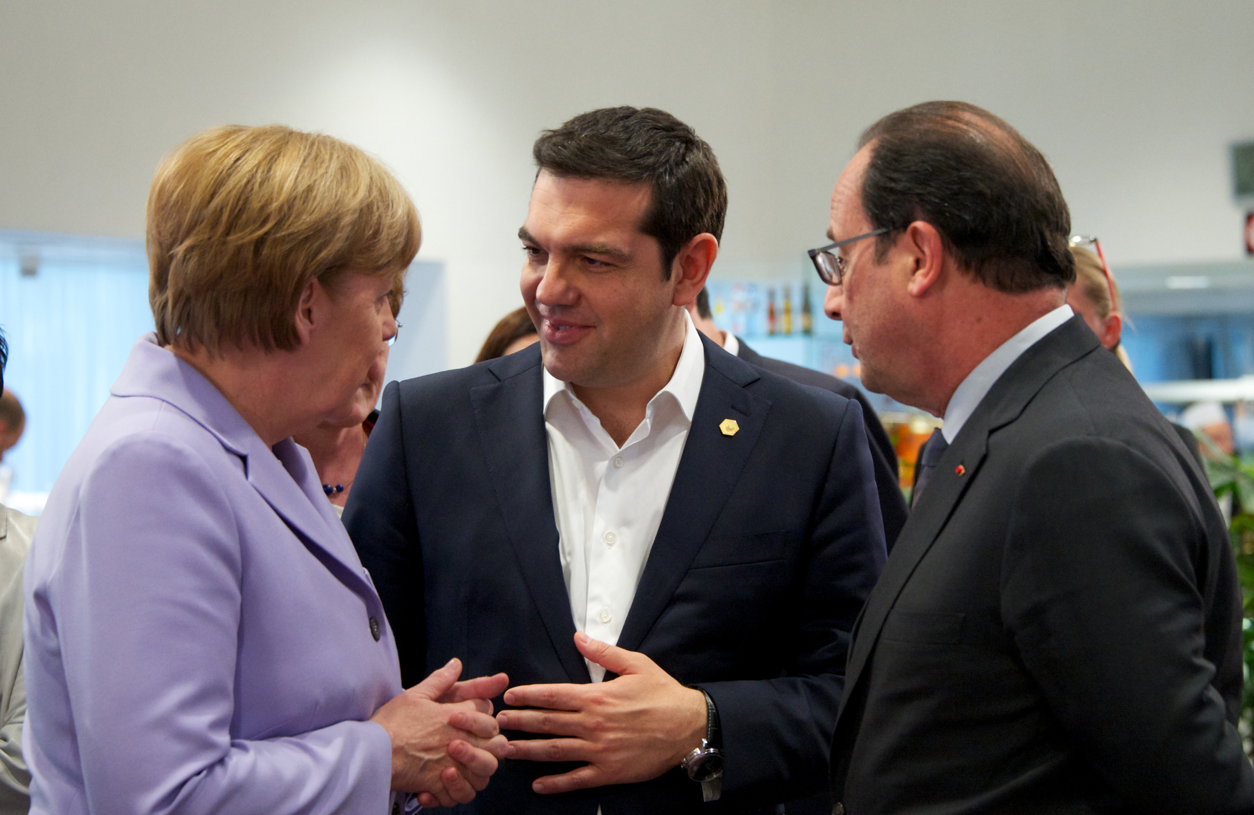 Tsipras, Merkel, Hollande and Juncker talks carried out on Monday