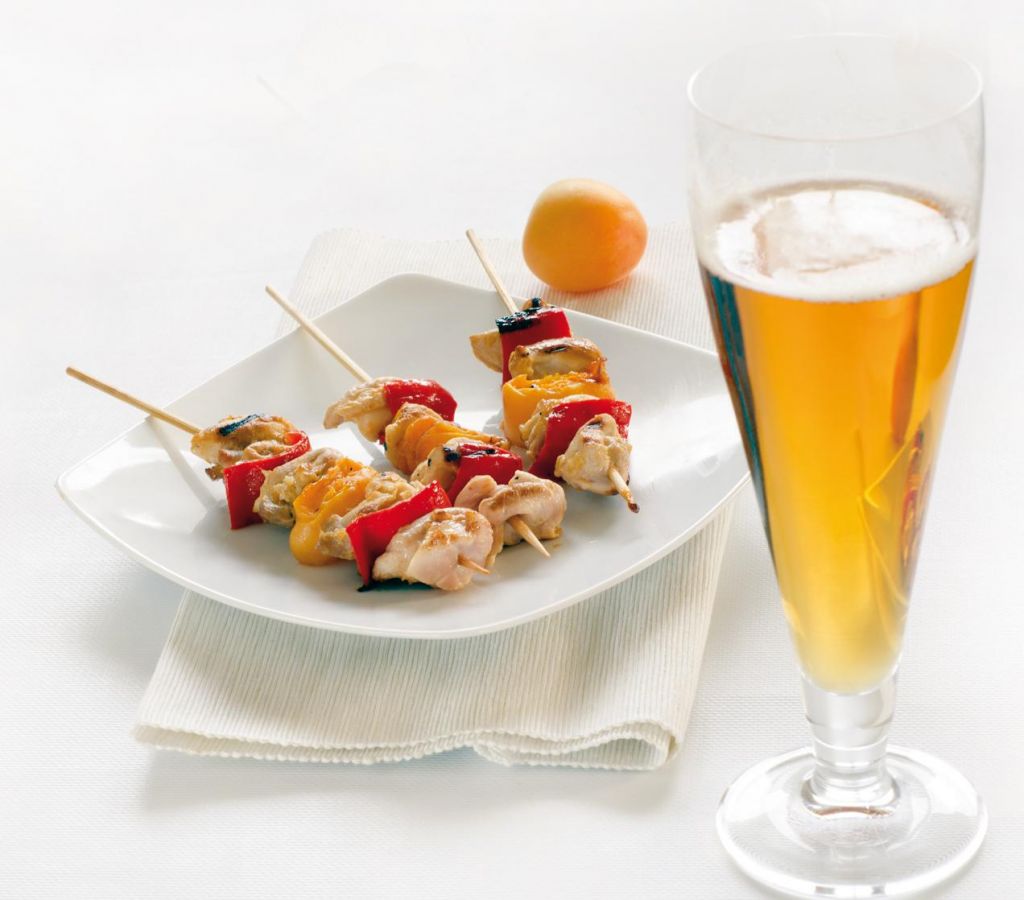 Κοτόπουλο σουβλάκι µε βερίκοκα