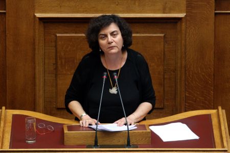 Βαλαβάνη: Ο ΣΥΡΙΖΑ δεν λέει ότι το μνημόνιο θα τινάξει τον αέρα τις 100 δόσεις