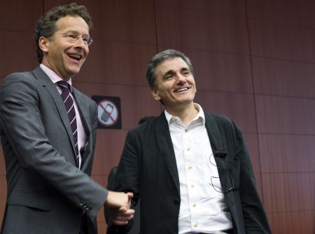 Συμφωνία στο  Eurogroup –  Στα 86 δισ ευρώ το ύψος του Προγράμματος –  Τα 25 δισ για την ανακεφαλαιοποίηση των τραπεζών –  Στα 26 δισ το ύψος της πρώτης δόσης