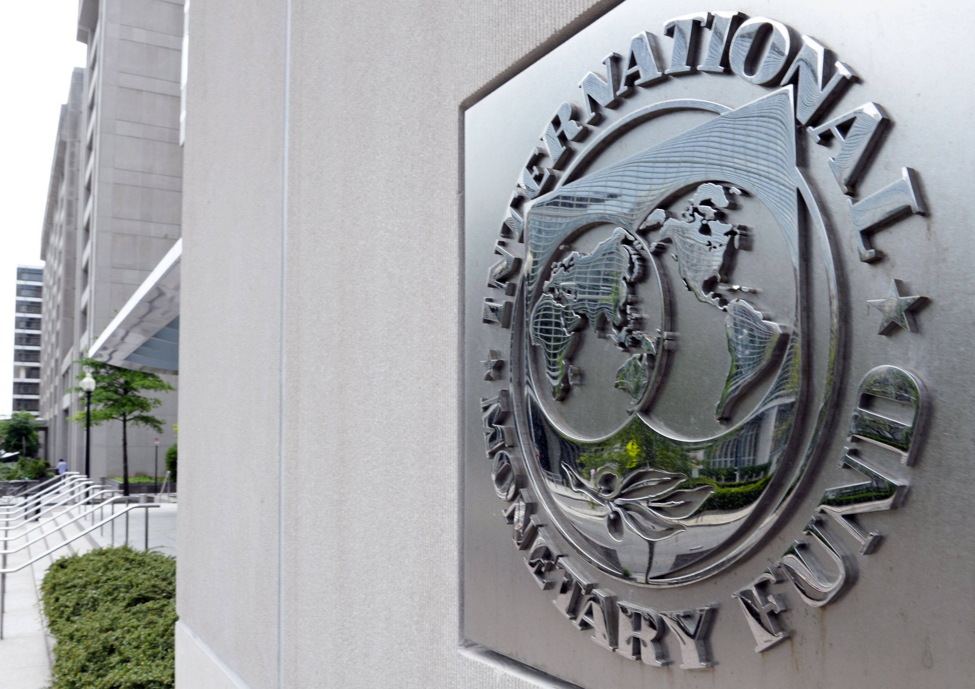 «Σιγή ασυρμάτου» για την Ελλάδα από το ΔΝΤ