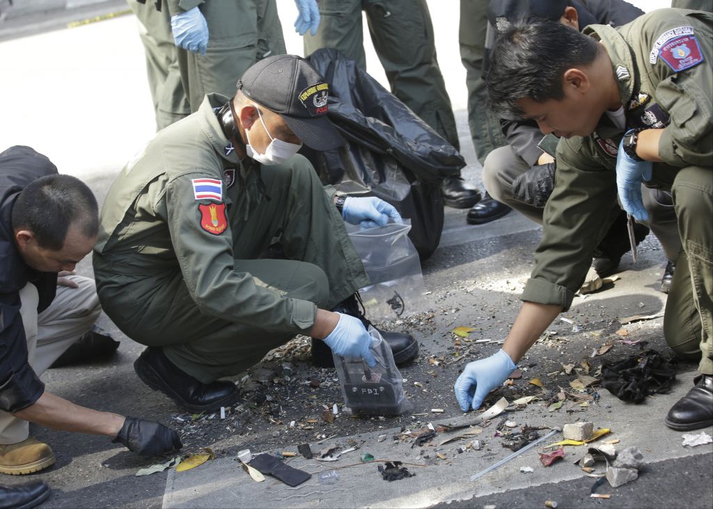Η Ταϊλάνδη αναζητεί ύποπτο για την αιματηρή επίθεση – Νέα έκρηξη