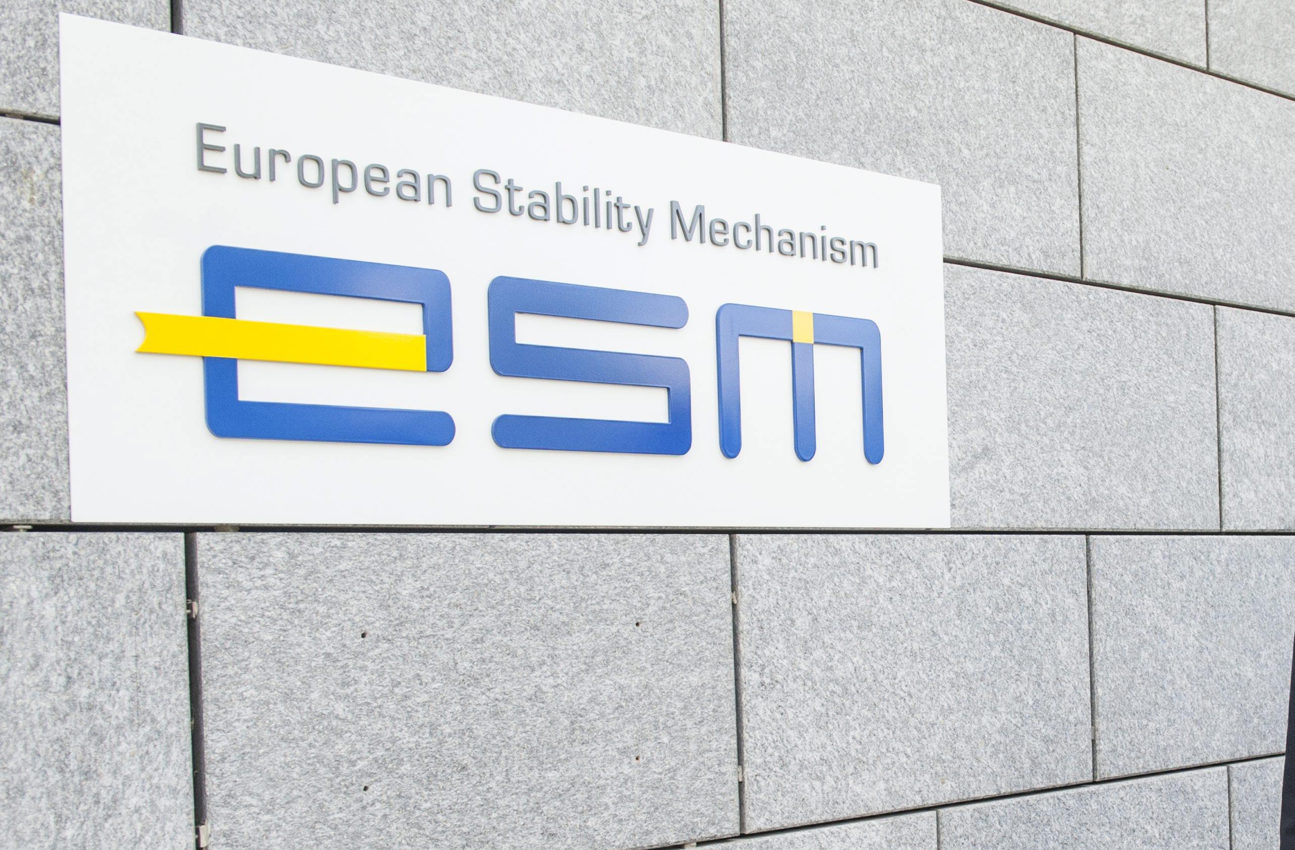 ESM approves new bailout program for Greece worth 86bn euros