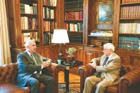 Τα παράπονα – και οι επιθέσεις – στον Πρόεδρο, η σύγκρουση με τη Ζωή