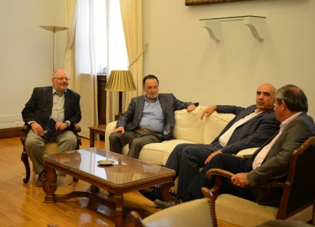 Λαφαζάνης: Με κόμματα που στηρίζουν μνημόνια δεν υπάρχει συνεργασία