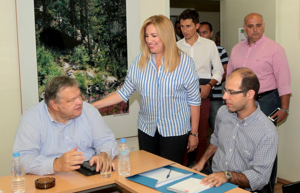 ΠαΣοΚ: Η Φώφη κάνει έξωση στον Ξεκαλάκη