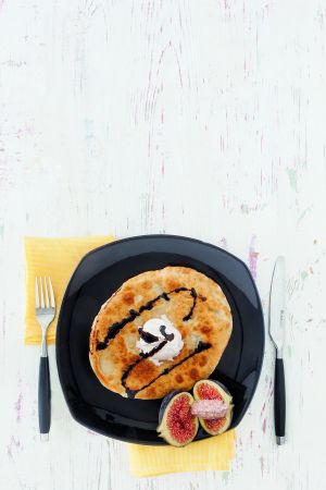 Γλυκές τηγανίτες με ανθότυρο