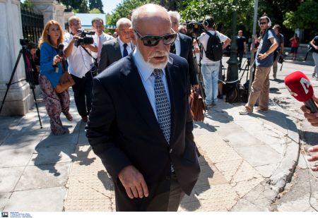 Κυβέρνηση:Τι απαντά στις καταγγελίες Λαφαζάνη για τον τηλεοπτικό χρόνο