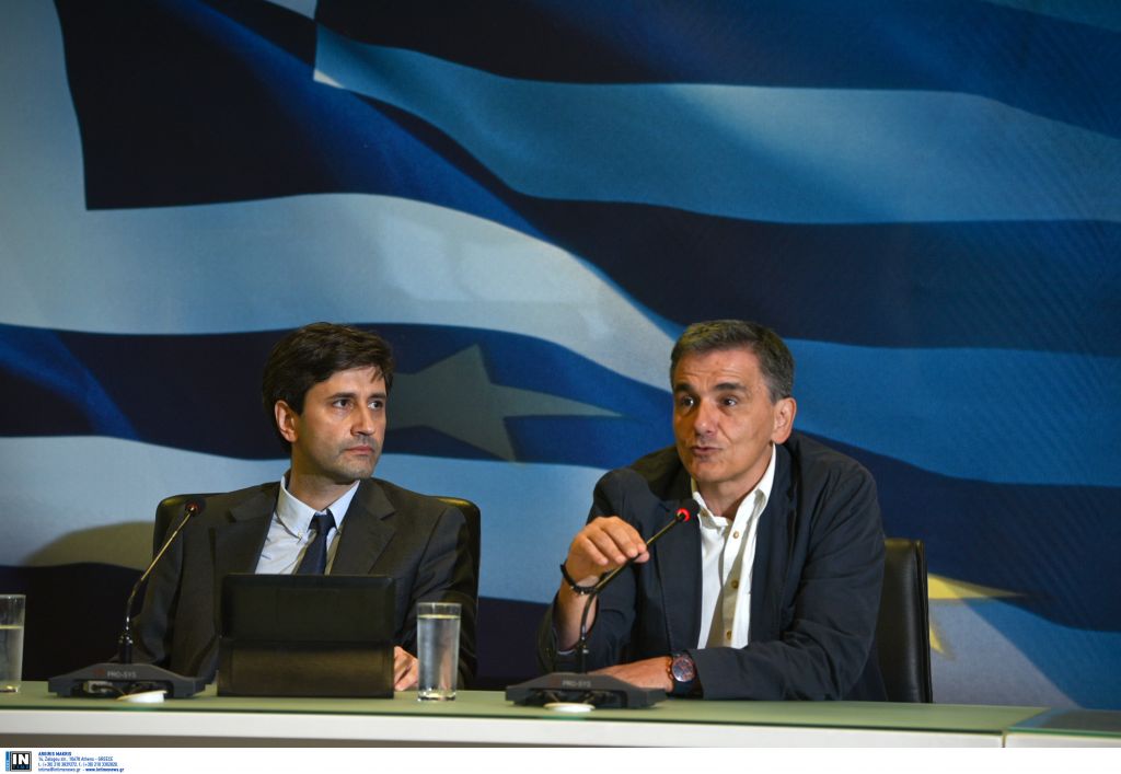 Τσακαλώτος-Χουλιαράκης: Μεγάλες αλλαγές στο φορολογικό