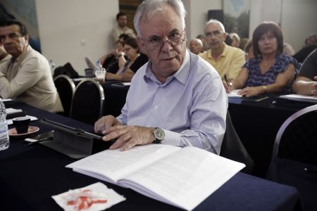 Γ. Δραγασάκης: Συμβάλαμε και εμείς στο να δαιμονοποιηθεί η λέξη «μνημόνιο»