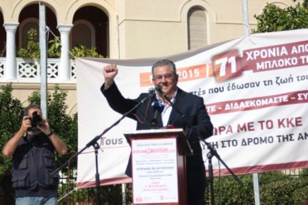 Μαίνεται ο εμφύλιος ΚΚΕ – ΛΑΕ – η στάση του Μανώλη Γλέζου
