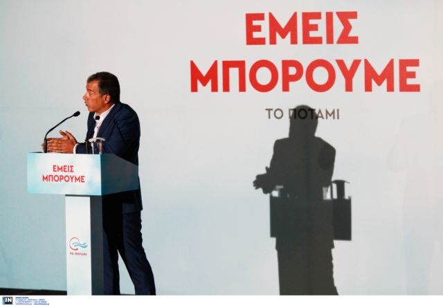 Θεοδωράκης: Κανείς να μην γίνεται υπουργός χωρίς ένσημα πέντε χρόνων